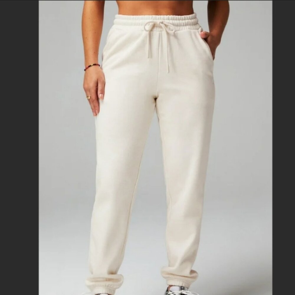 Fabletics Fleece Go-To Sweatpant Oatmeal Heather